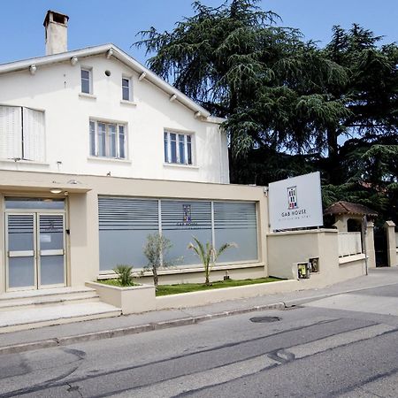 Gab House Ξενοδοχείο Bron Εξωτερικό φωτογραφία