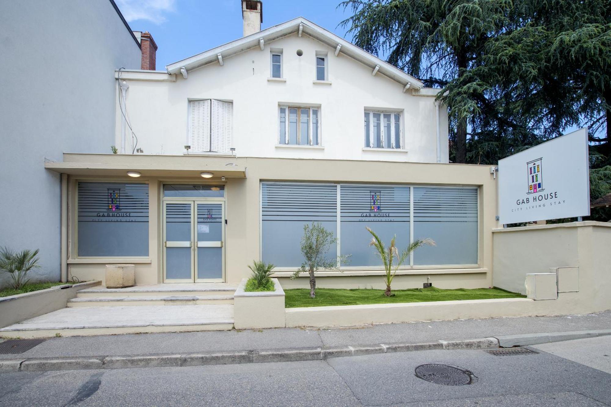 Gab House Ξενοδοχείο Bron Εξωτερικό φωτογραφία
